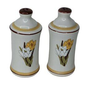 Vintage California‎ Pottery Salt and Pepper Shakers Crocus Floral White Yellow